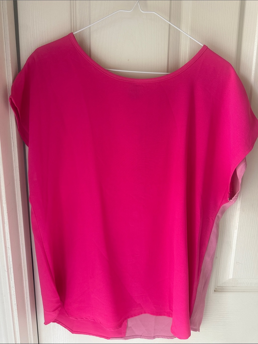 Women’s Hot Pink Short-Sleeve Relaxed Tee